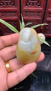 .毛孔清晰可见,真皮真色,皮色漂亮,玉质超级