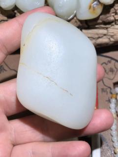 什么样的和田玉才能称的上是羊脂玉?不是所有白玉都叫羊脂玉!